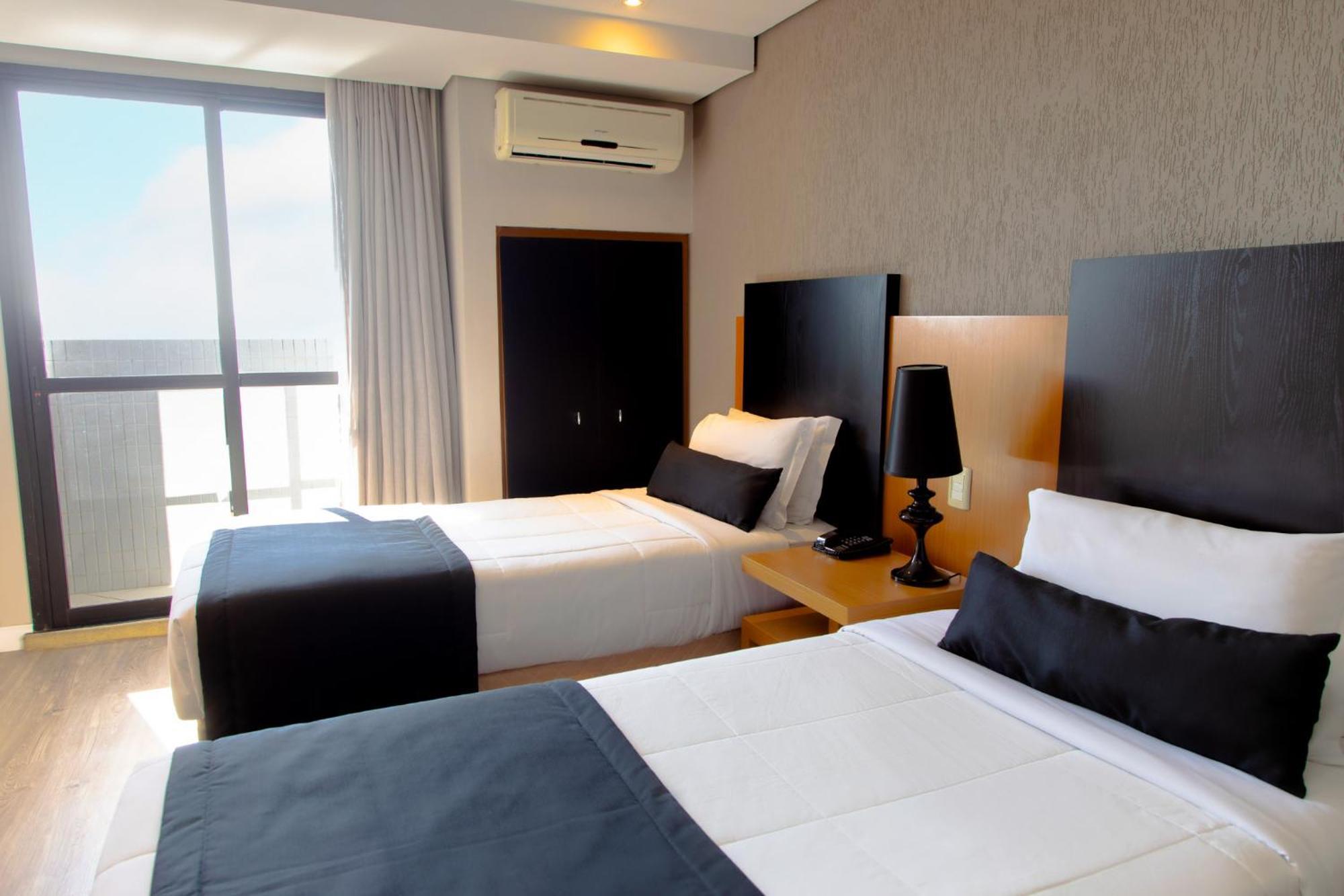 Slaviero Curitiba Batel Hotel Exterior photo